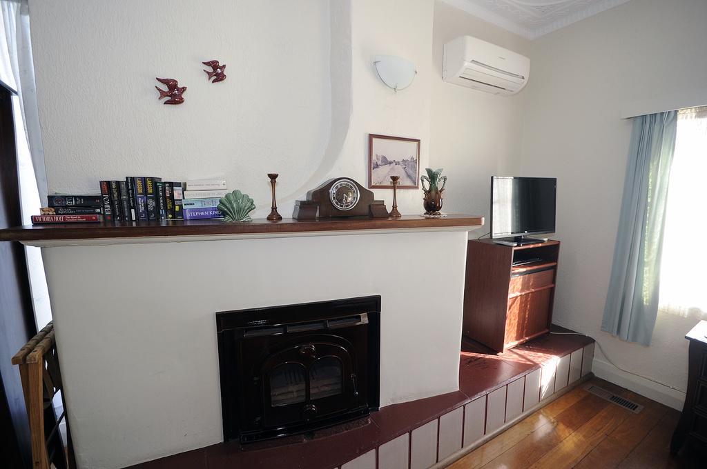 My Place Accommodation Όλμπανι Εξωτερικό φωτογραφία