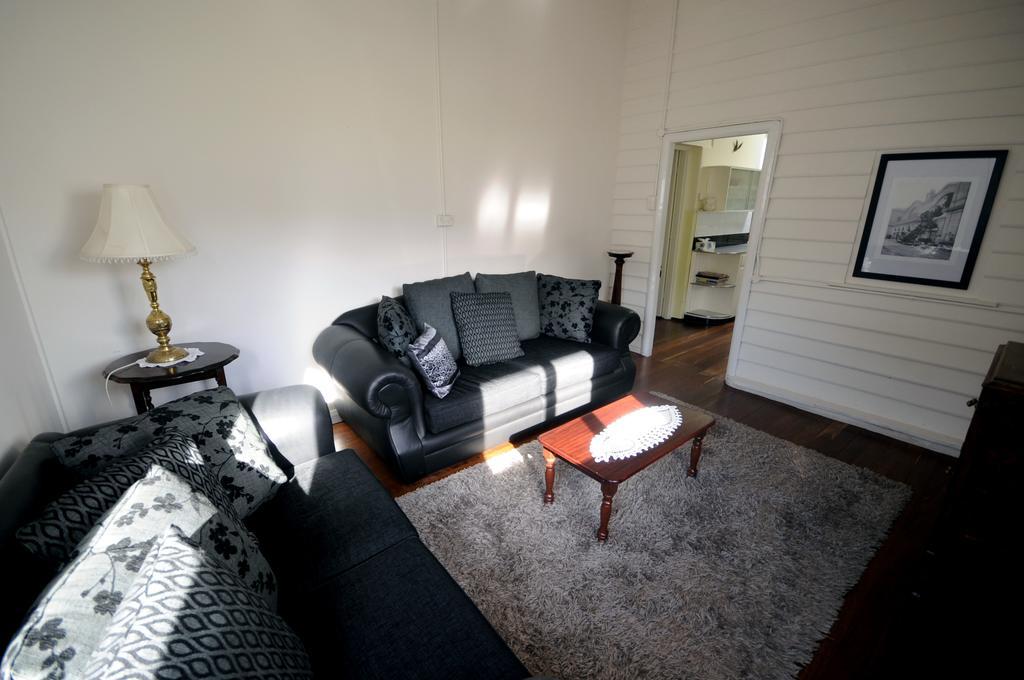 My Place Accommodation Όλμπανι Εξωτερικό φωτογραφία